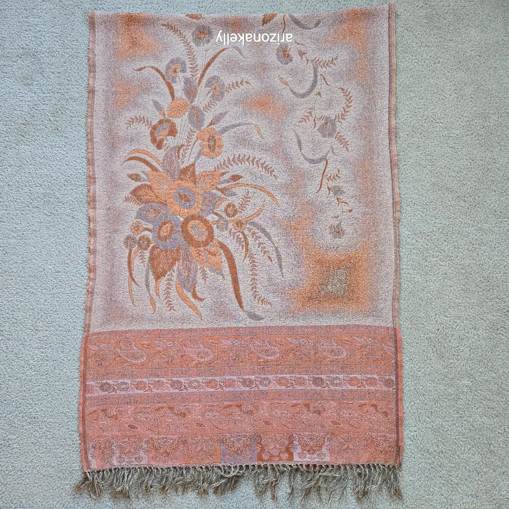 Nwot 100% Wool Jacquard Scarf Coral/Soft Orange